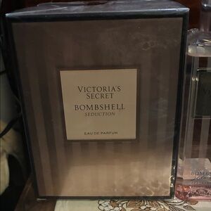 Victoria's Secret Pink & Gold Bombshell Seduction Box